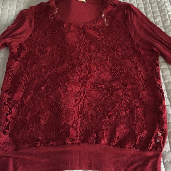 Lightweight top very classy - Picture 1 of 2