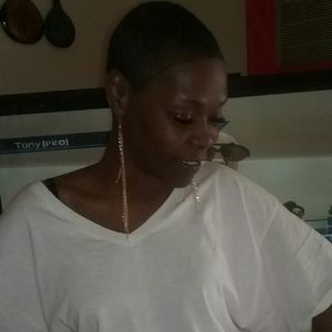 Meet your Posher, Denise