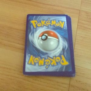 20 Pokemon Card Lot-20 assorted cards