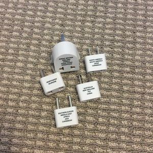 CONAIR Travel adapter plug set with bag