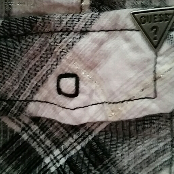 Shirt - Picture 4 of 4