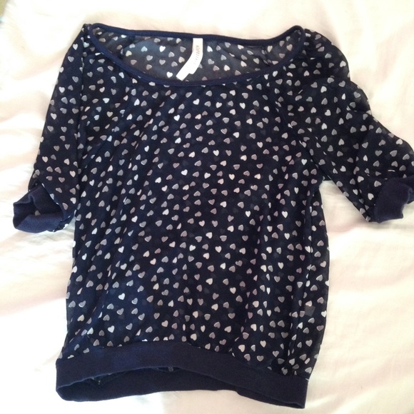 Aeropostale Small Navy Blue Heart Top