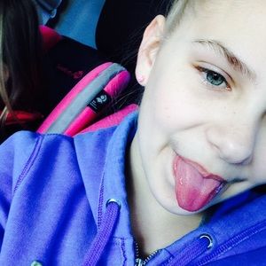 Meet your Posher, Kenzey