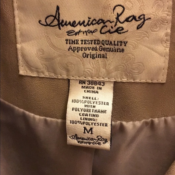 American Rag Short sleeve beige vest - Picture 2 of 2