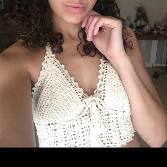 Kendal an Kylie crochet top!