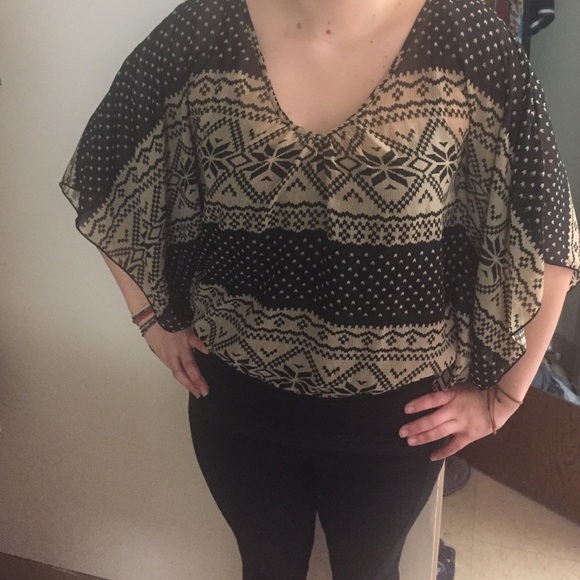 Flowy top - Picture 2 of 2