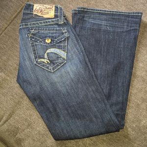 Boot cut luckies