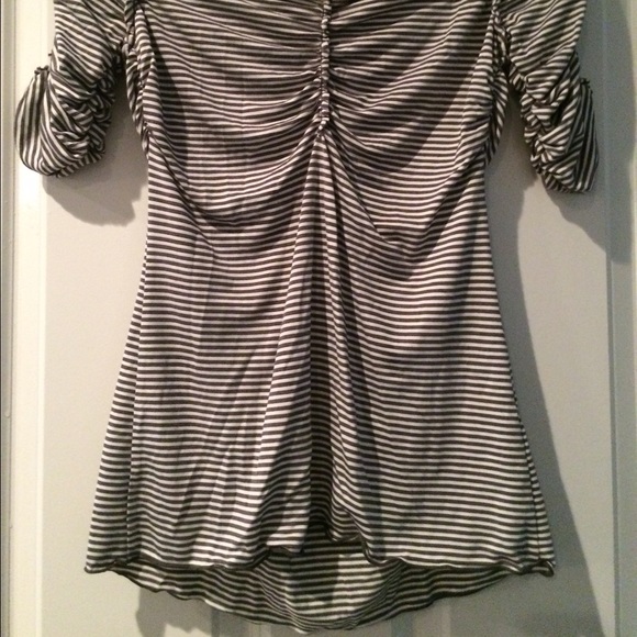 Max Studio White/Gray Top - Picture 2 of 3