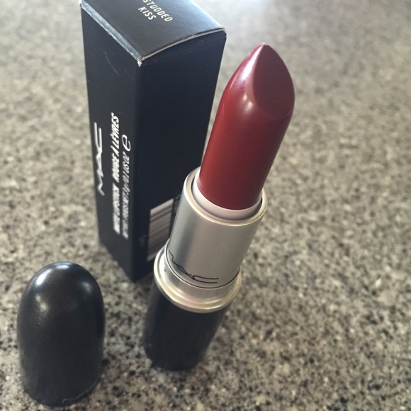 MAC lipstick in studded kiss
