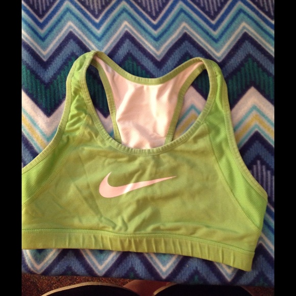 Nike dri fit sports bra
