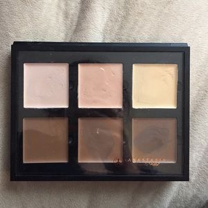 Anastasia Beverly Hills cream contour kit
