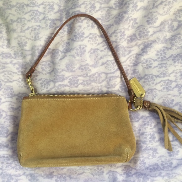 AUTHENTIC Coach 1941 Wristlet - Picture 2 of 4