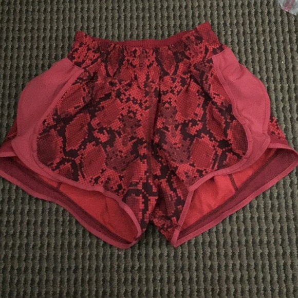 Lulu lemon shorts