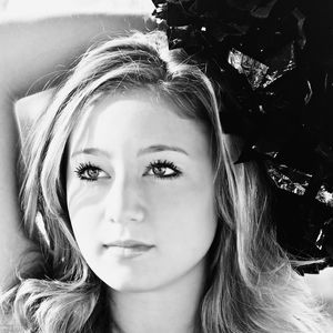 Meet your Posher, Chloe