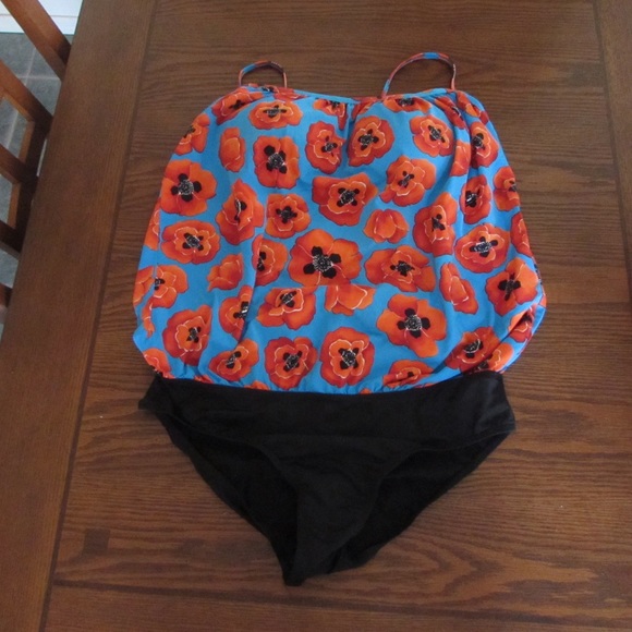 Blouse like tank suit🌞🌞