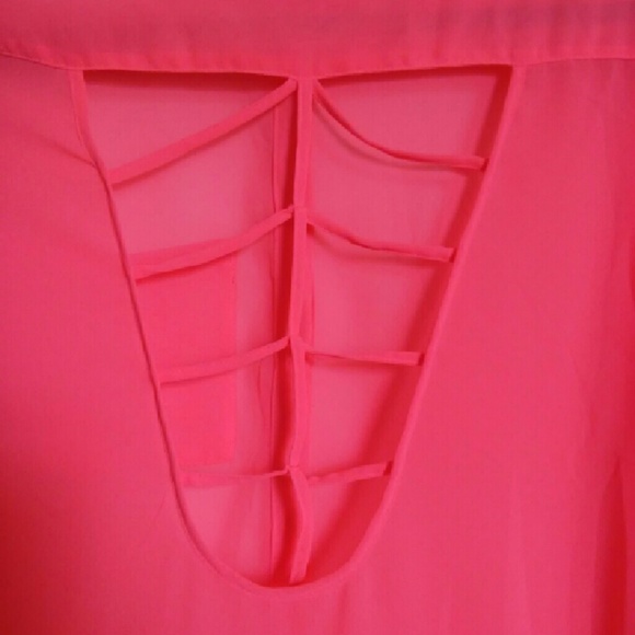 Pink open back shirt - Picture 3 of 4