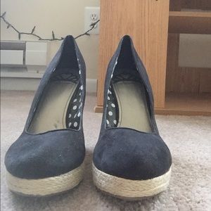 Fergalicious black closed toe wedges