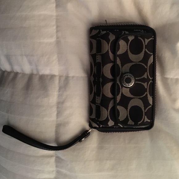 Coach wristlet