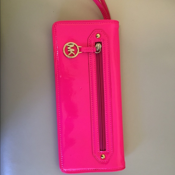 Michael Kors clutch