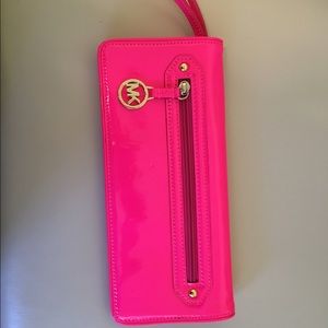 Michael Kors clutch