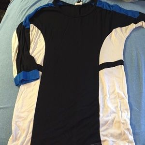 3 quarter sleeve shirt