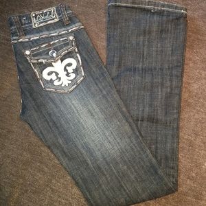 Boot cut jeans