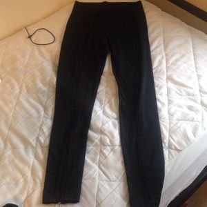 Two Pairs Black Aerie leggings