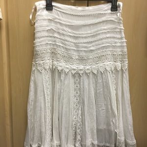 Lace skirt