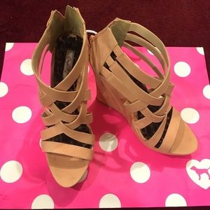 Charlotte Russe Peach Weges