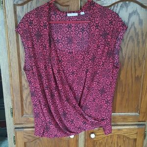NEW YORK & COMPANY Lg Black red/dark coral blouse