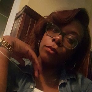 Meet your Posher, Tedra