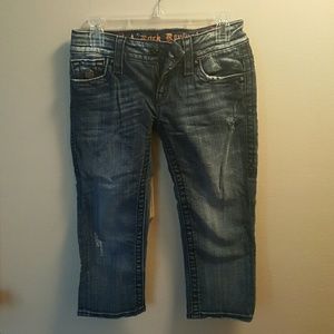 Rock Revival capris size 27