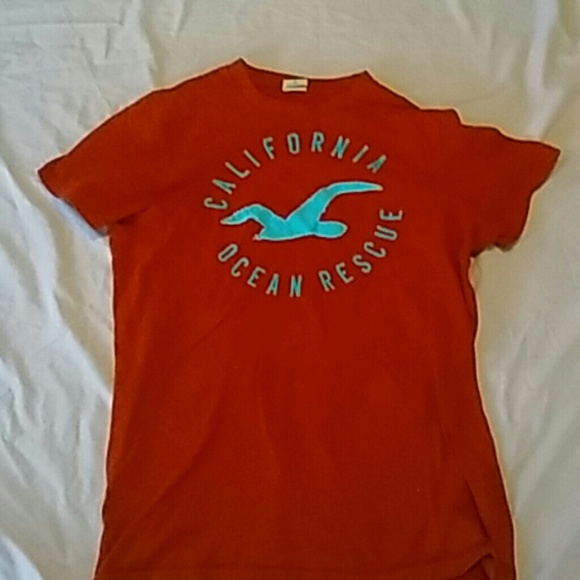 Hollister shirt