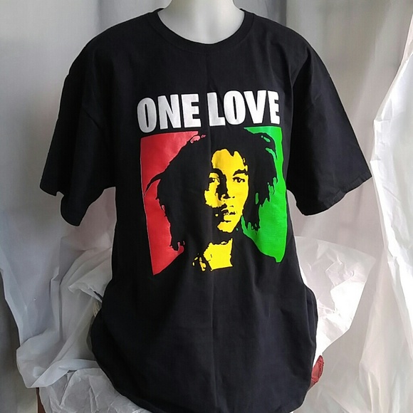 Tee shirt
