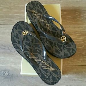 Michael Michael Kors wedge flip flop