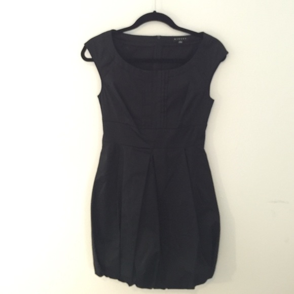 Sisley LBD