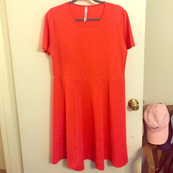 Cute coral dress!