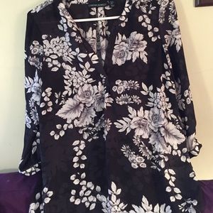 Flower pattern quarter sleeve blouse