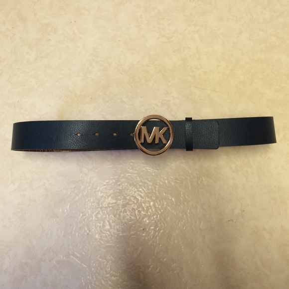 FINAL PRICE! MICHAEL KORS GREEN BELT!