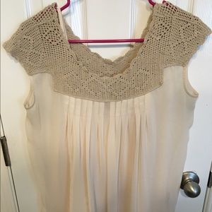 Lauren Conrad top