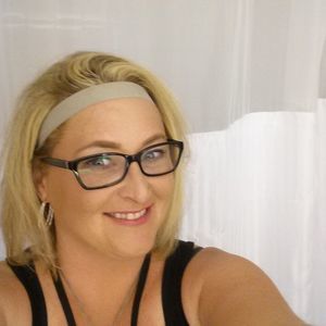 Meet your Posher, Caryn