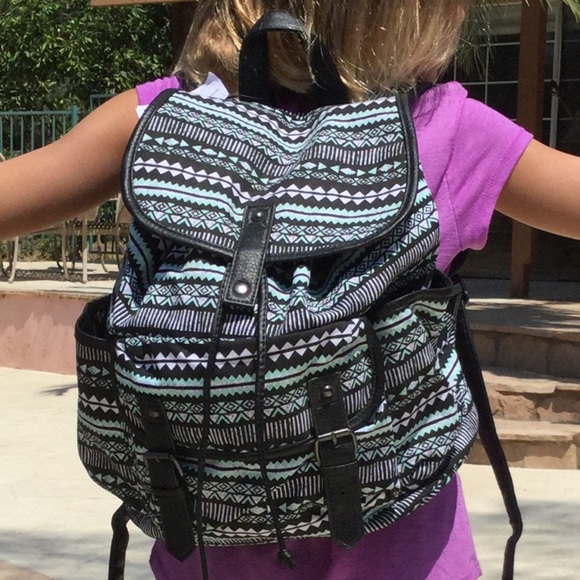 Sold Out. - Picture 2 of 7