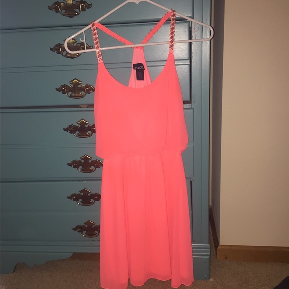 Peach/Pink Dress (Size Small)