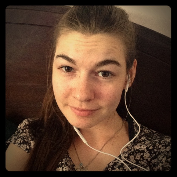 Meet your Posher, Katelynn