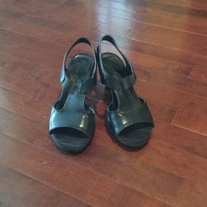 Aerosoles Black sling back heels sz 6