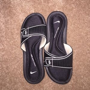 Nike slide sandals