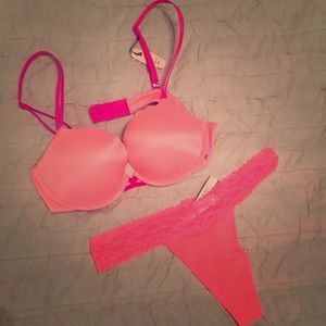 Victoria's Secret Push-Up & Thong