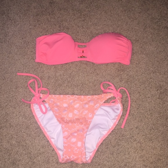 (XS) Victoria Secret Bikini
