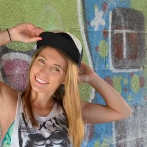 Meet your Posher, Klara