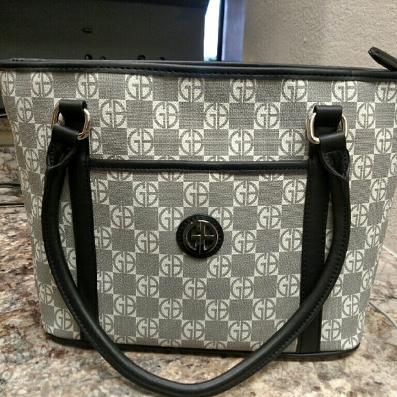Giani Bernini purse
